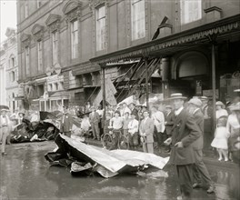 Washington DC Wind storms rips roofs and facades 1913