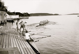 Yale Freshman Crew at Dock 1912