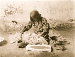 Zuni potter 1903