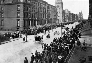 Easter Parade on Fifth Avenue, New York City 1899