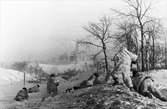 World war 2, red army unit commanded by berostov on the outskirts of mozhaisk, january 1942.