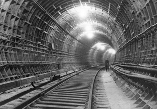 Moscow subway, moscow, ussr, october 1951, the tunnel between the botanical gardens station and the komsomolskaya-circular station.