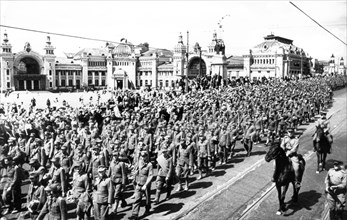 German pows in moscow, 1943.