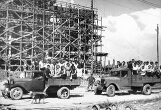 Komsomolsk-on-amur: komsomol volunteer brigades during the construction of ship yard in 1933.