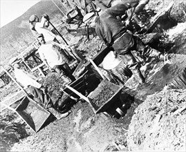 Gold mining in kolyma in the early 1930s.