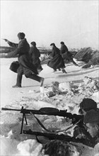 Soldiers of the 'x' lithuanian unit attacking german positions on the first baltic front, world war 2, january 1944.