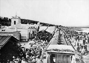 The trans-siberian railroad, the first train pulls into the station at irkutsk, siberia circa 1910 - 1915.