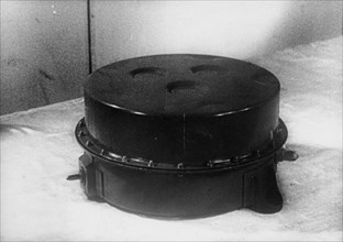 An enclosure containing a cosmic ray measurement device, two of which were used on the sputnik 2 sattelite, 1957.