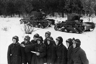 A red army lieutenant a mission to tank drivers during training exercises in the kiev special military district, 1939.