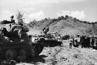 Operation august storm (battle of manchuria), a group of soviet t-34 tanks after a battle against the kwangtung army, manchuria, august 1945.