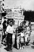 Americans welcoming nikita khrushchev at the time of his visit to the united states at the invitation of president eisenhower in september 1959.