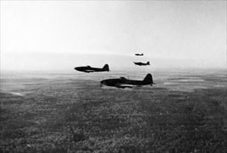 Soviet ilyushin 2 stormovik fighter planes headed for the western front during world war 2.