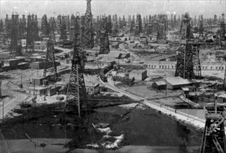L, kaganovich oil fields in baku, azerbaijan ssr, late 1930s.