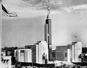The ussr pavillion at the 1939 world's fair in new york.