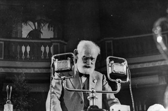 Professor ivan pavlov opening the 16th physiologists congress at the uritsky palace in leningrad, august 1935.
