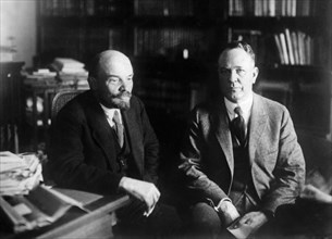 V, i, lenin with parley christensen, 1920 usa presidential candidate representing the farmer labor party, meeting in his study in moscow, november of 1921.