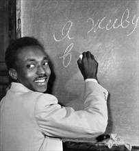 The peoples' friendship university in moscow, founded in 1960 and renamed the patrice lumumba university in 1961, mukhammed khamed salekh almek, a sudanese student, finds that conjugating russian verb...
