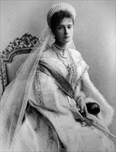 Russian empress alexandra fyodorovna.