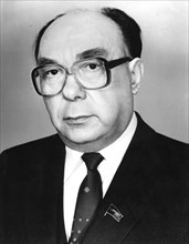 Alexander n, yakovlev, member of the political bureau of the russian communist party and secretary of the central committee, important architect of perestroika, 1987, ussr.
