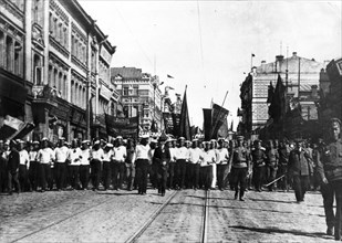Sailors demonstrating in vladivostok in 1917.