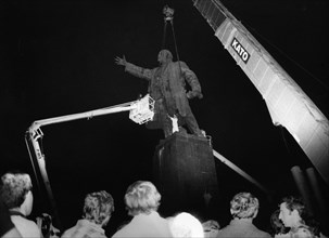 Statue of v,i, lenin is dismantled in central square of tblisi, georgia, august 27th, 1990, fall of communism.
