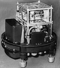 Dispersional radiofrequency interferometer used on a soviet high altitude experimental rocket, (and sputnik 3?), 1958.