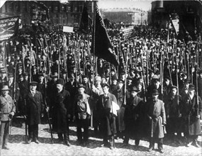 Demonstration in manezh square, petrograd ( st, petersburg ), 1917.