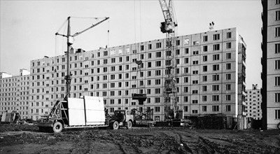Construction of apartment buildings using pre-fabricated parts in tushino, ussr, 1967.