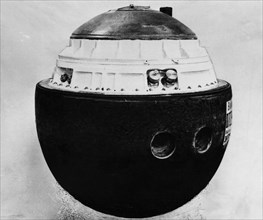 The landing capsule of the soviet space probe venera 4 with the upper part of the thermal insulation removed, 1967.