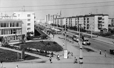 A street view of novoselov, a new housing developement in odessa, ukrainian ssr, 1970.