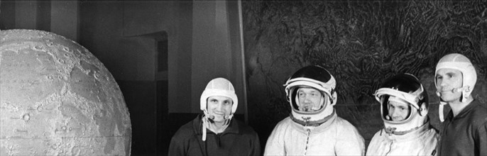 Soviet cosmonauts (left to right): boris volynov, alexei yeliseyev (eliseev), yevgeny khrunov and vladimir shatalov, soyuz 4 and soyuz 5 crews, january 1969.