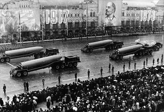Sawfly submarine-launched ballistic missiles on parade,  red square, moscow, ussr, november 7th 1973, military parade commemorating great october revolution.