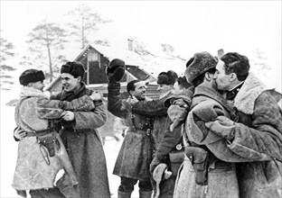 Soviet soldiers of the volkhov and the leningrad front meet after they have forced their way through the enemy seal around leningrad from outside and from within, 1943-1944.