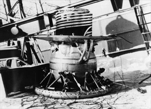 A working mock-up of the soviet venera 9 lander during tests, 1975.