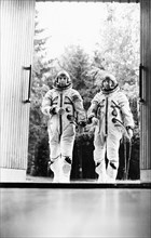 Soyuz 24, soviet cosmonauts viktor gorbatko and yuri glazkov on their way to a training session at the yuri gagarin cosmonauts training center, february 1977.