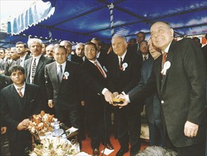 The presidents of turkey, azerbaijan and georgia made a joint statement on results of their sunday meeting in trabzon, the turkish black sea town, on april 26, 1998