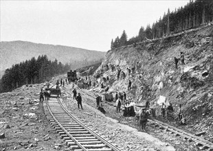 Trans-siberian railway under construction, early 20th century (1900?), section of trans-siberian railway, connecting yekaterinburg and chelyabinsk, is under construction.