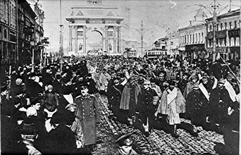 World war one, german pows on tverskaya-yamskaya street, moscow, russia, 1915.