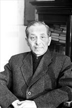 Mikhail zoschenko (1895-1958), russian writer, he was born in poltava, ukraine, his satirical writings came in conflict with the soviet literary doctrine of social realism and he was expelled from the...