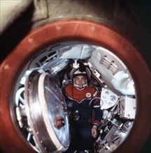 Soyuz 22, soviet cosmonaut valery bykovsky in the soyuz capsule, 1976.