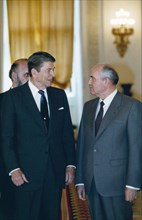 Mikhail gorbachev with usa president ronald reagan in st, george's hall of moscow's kremlin during the time of the summit meetings, may 29,1988.