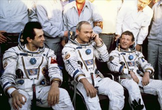 Salyut 7, soyuz t-6, cosmonauts aleksandr ivanchenkov, vladimir dzhanibekov, and jean-loup chrétien (france) during training, 1982.