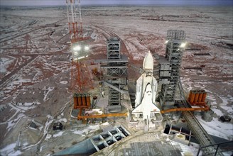 Baikonur cosmodrome, kazakh ssr, ussr, before launch of the launch vehicle 'energia' with the buran spacecraft, november 1988.