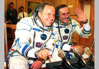 The soyuz tm-26 spacecraft with anatoly solovyov and pavel vinogradov aboard successfully blasted form the baikonur space port at 7,35 on aug, 5th, ops: russian cosmonauts anatoly solovyov /left/and p...