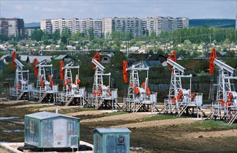 Oil field near the city of ishimbay, bashkiria, russia, 2003.