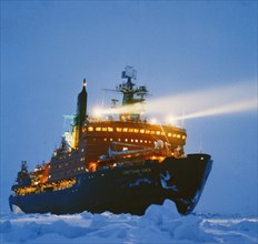 Russian arctika class nuclear powered icebreaker, sovetsky soyuz (soviet union), taking tourists to the north pole from murmansk, russia, 1997.