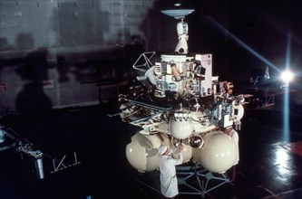 Full size replica of the space probe phobos being prepared for the paris air show, june 1987.