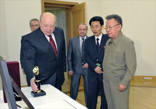 Pyongyang, north korea, may 18, 2011, russia's foreign intelligence service chief mikhail fradkov (l) and north korean leader kim jong il (r) meet in the north korean capital pyongyang.