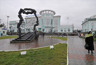 Trans-siberian railway stations, omsk, russia, the monument to a signalman at the city's railways station, october 2008.