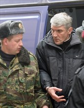 Moscow, russia, march 5, 2009, former head of menatep group, platon lebedev (r), escorted to moscow's khamovniki district court for a preliminary hearing on the new charges of embezzlement and money l...